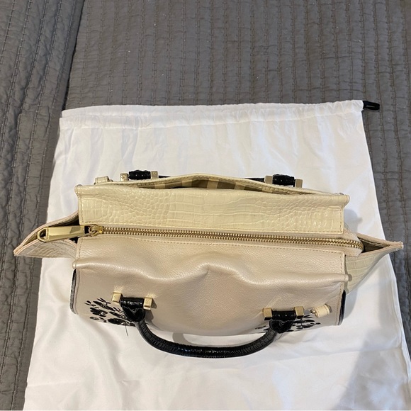 Brahmin “Priscilla Satchel” in ivory - Picture 5 of 16